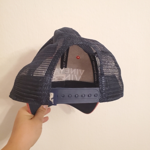 Vineyard Vines Hat Cap Snap Back Red Blue Preppy Whale Outdoors Mesh Back - Picture 7 of 9